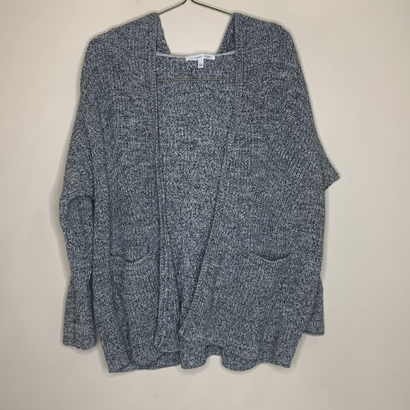 Victoria’s Secret | Large Oversized Knit Cardigan | Hooded With Pockets | Heavy - Picture 10 of 10